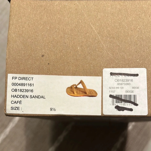 Free People ‘cafe’ beige Hadden Women's Sandals size 9.5 NIB - Picture 4 of 4